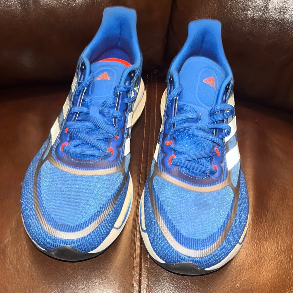 UNUSED BLUE MEN’S ADIDAS SUPERNOVA +SHOES SIZE:8.5